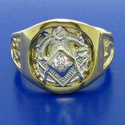 Two tone 14k yellow and white gold 32nd degree Scottish Rite Mason's ring with square and compass with letter G, 32, and Yod
